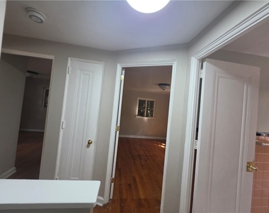 370 Anawanda Ave - Photo Thumbnail 11