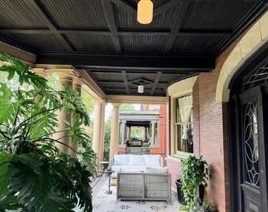 134 S Fairmount St - Photo Thumbnail 1
