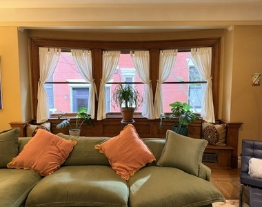 134 S Fairmount St - Photo Thumbnail 16
