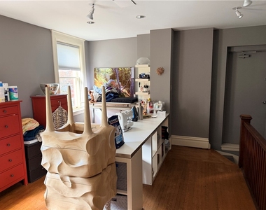 134 S Fairmount St - Photo Thumbnail 33