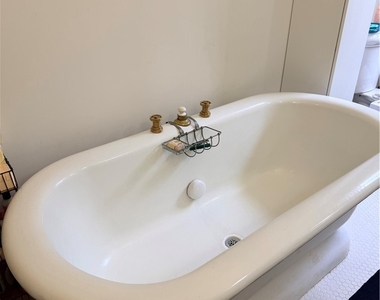 134 S Fairmount St - Photo Thumbnail 44