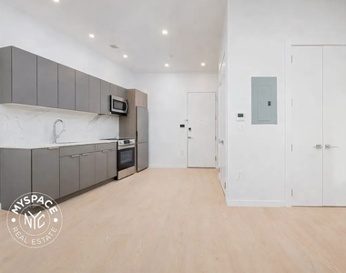 1499 Bedford Avenue - Photo Thumbnail 2