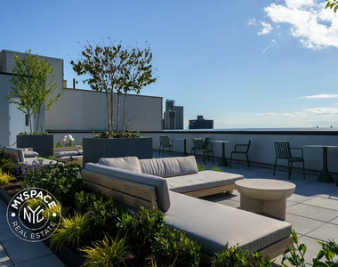 1499 Bedford Avenue - Photo Thumbnail 14