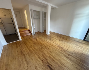 201 East 12th Street - Photo Thumbnail 2