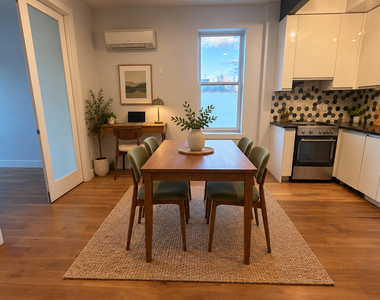 668 Rutland Rd - Photo Thumbnail 3