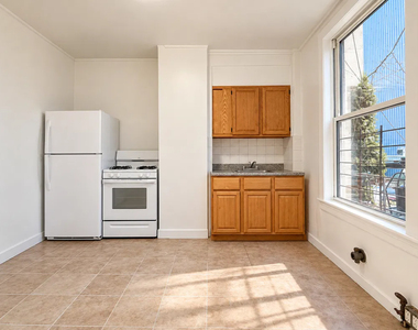 62 Steuben Street - Photo Thumbnail 2