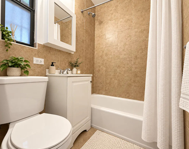 62 Steuben Street - Photo Thumbnail 3