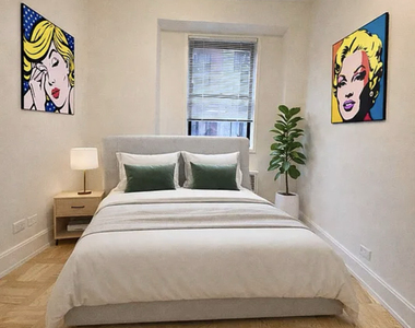 420 East 79th Street - Photo Thumbnail 2