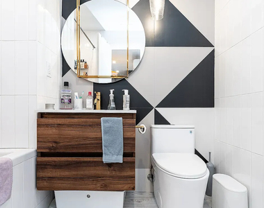 978 Kent Avenue - Photo Thumbnail 6