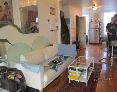 144 Suydam Street - Photo Thumbnail 3