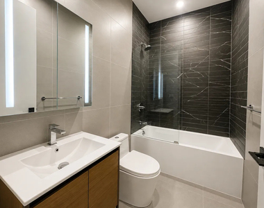 368 Leonard Street - Photo Thumbnail 4