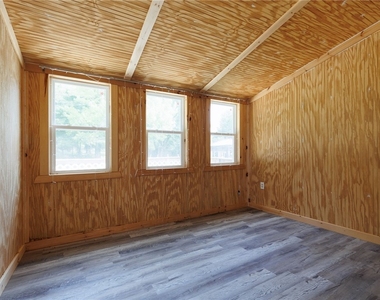 332 Butterfield Avenue - Photo Thumbnail 28
