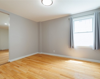 332 Butterfield Avenue - Photo Thumbnail 25