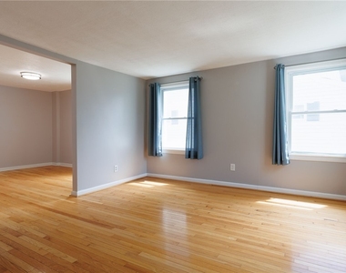 332 Butterfield Avenue - Photo Thumbnail 7