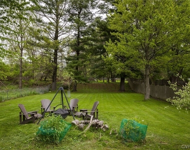 332 Butterfield Avenue - Photo Thumbnail 2