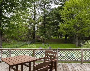 332 Butterfield Avenue - Photo Thumbnail 1