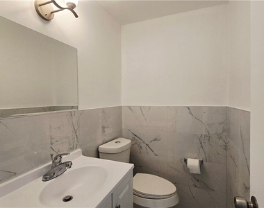 63 Cascade Drive - Photo Thumbnail 9