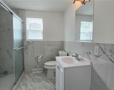 63 Cascade Drive - Photo Thumbnail 18
