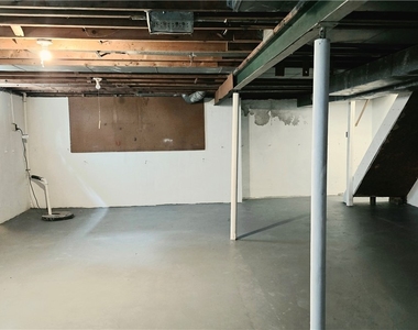 63 Cascade Drive - Photo Thumbnail 24