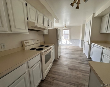 16 Hubbardston Place - Photo Thumbnail 7