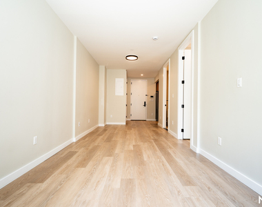 1584 Fulton St - Photo Thumbnail 9