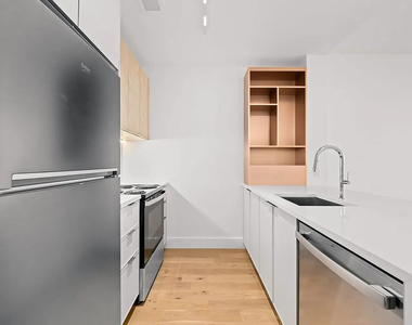 597 Grand Street - Photo Thumbnail 5