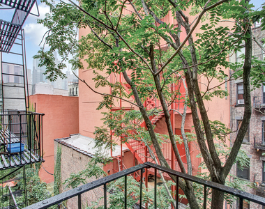 West 50th Street and 10th Avenue - Photo Thumbnail 10
