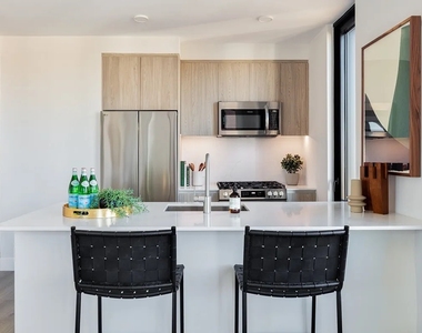 54 Crown Street - Photo Thumbnail 2
