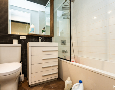 829 Willoughby Ave - Photo Thumbnail 3