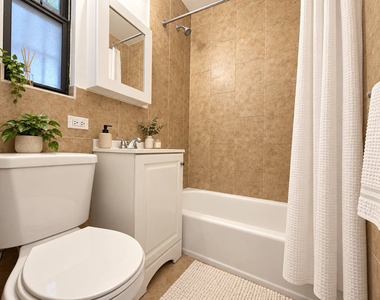 62 Steuben Street - Photo Thumbnail 3