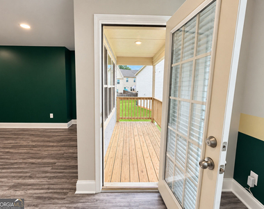 2557 Castellan Drive - Photo Thumbnail 19