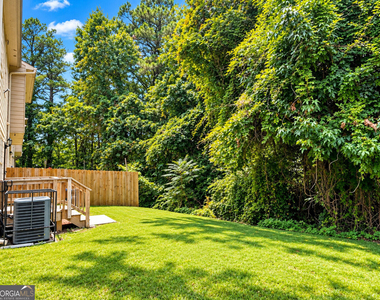2557 Castellan Drive - Photo Thumbnail 48