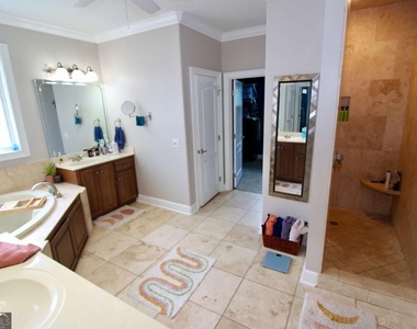 223 Laurel Landing Boulevard - Photo Thumbnail 9