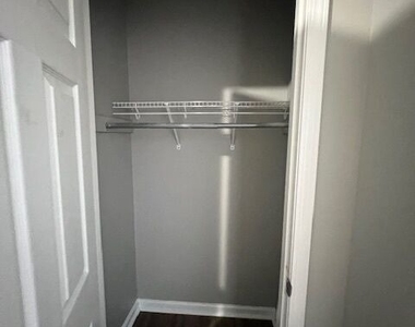 529 Railroad Street - Photo Thumbnail 14