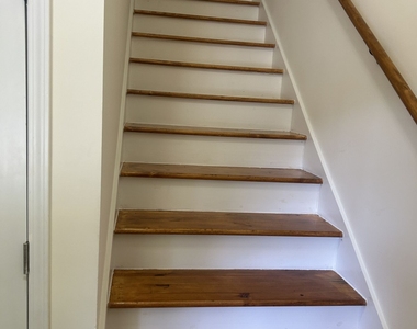 7040 Hassana Lane - Photo Thumbnail 10