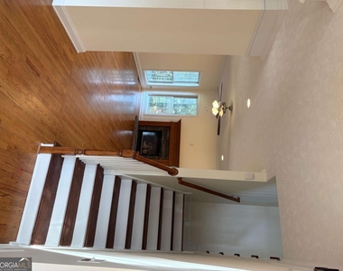 116 Hickory Trail - Photo Thumbnail 20