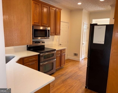 116 Hickory Trail - Photo Thumbnail 26