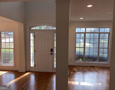 116 Hickory Trail - Photo Thumbnail 5