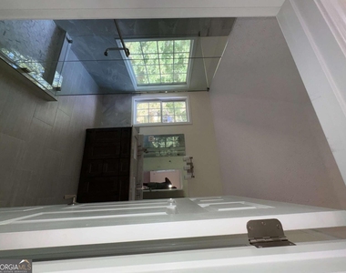 116 Hickory Trail - Photo Thumbnail 22