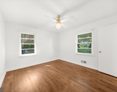 2201 Fairway Circle Ne - Photo Thumbnail 31