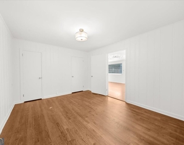 2201 Fairway Circle Ne - Photo Thumbnail 28