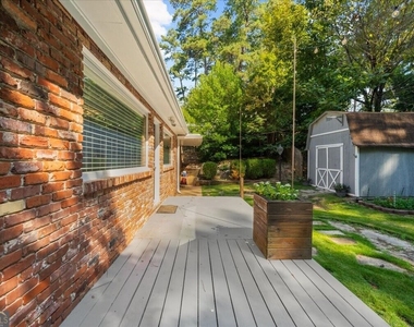 2201 Fairway Circle Ne - Photo Thumbnail 39