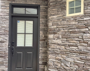 1058 Kirkland Circle - Photo Thumbnail 23