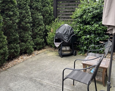 1058 Kirkland Circle - Photo Thumbnail 22