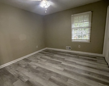 836 Raintree Way Se - Photo Thumbnail 19