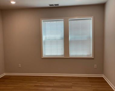 4764 Highside Way - Photo Thumbnail 18