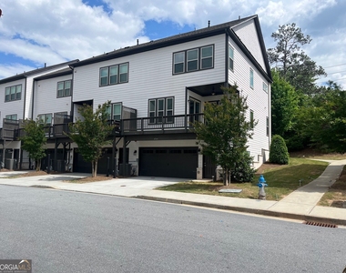 4764 Highside Way - Photo Thumbnail 6