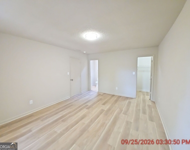 391 N Beach Court - Photo Thumbnail 11