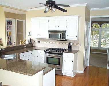 10635 Cauley Creek Drive - Photo Thumbnail 3