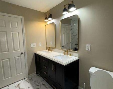 2976 Ashlyn Crest Court - Photo Thumbnail 11